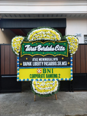 Papan Bunga Duka di Pinang Mancung