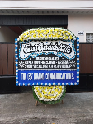 Papan Bunga Duka di Pinang Mancung
